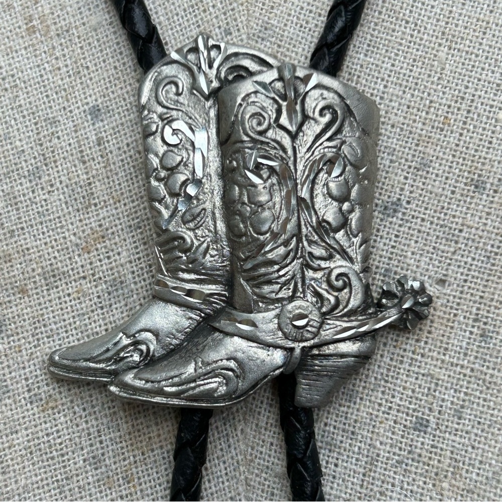 Cowboy Boots Bolo Tie